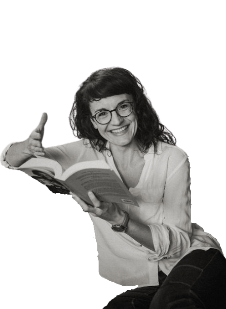 obrys černobílý na pohovce edited